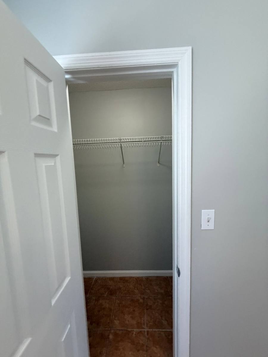 Apartment for rent at 1531 Woodard St, Valdosta, GA 31601