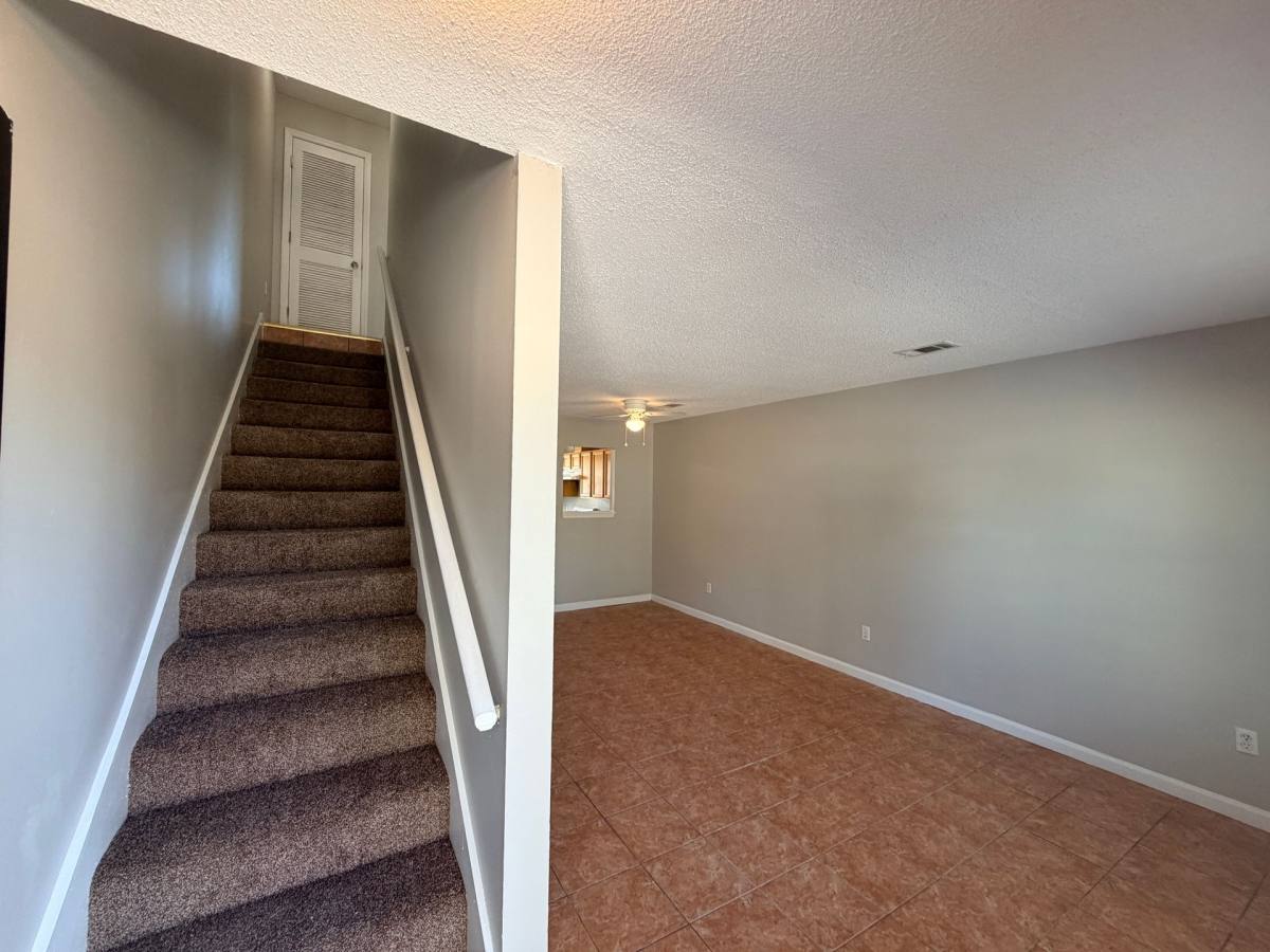 Apartment for rent at 1531 Woodard St, Valdosta, GA 31601