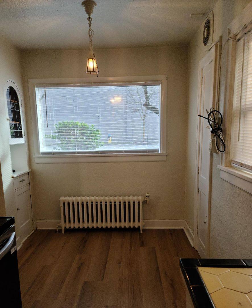 Apartment for rent at 256 Burwell St, Bremerton, WA 98337