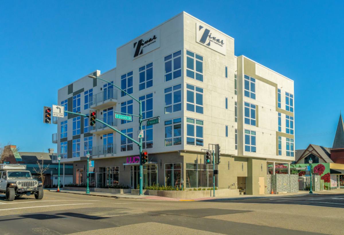 Apartment for rent at 129 Vernon St, Roseville, CA 95678