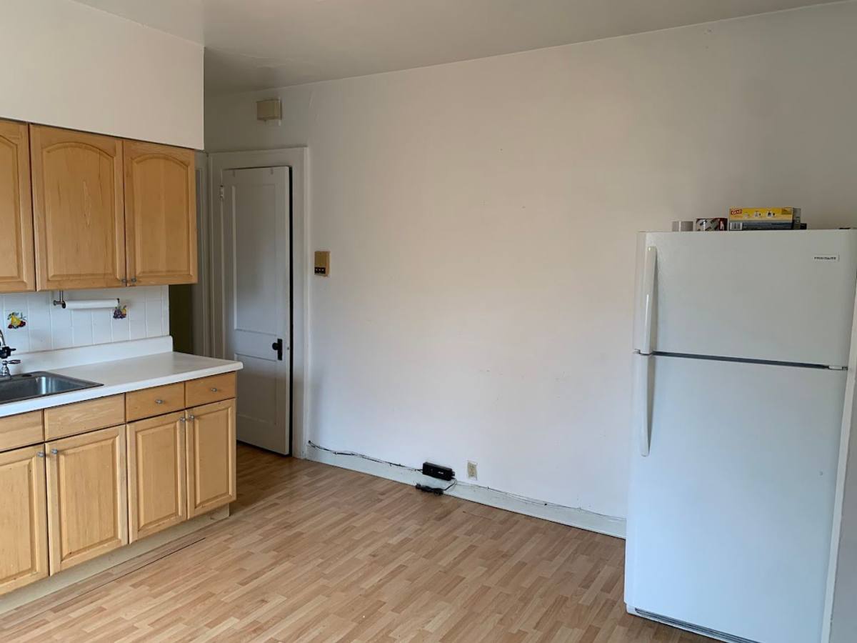 Apartment for rent at 905 Maryland - 5806 Howe, Pittsburgh, PA 15232