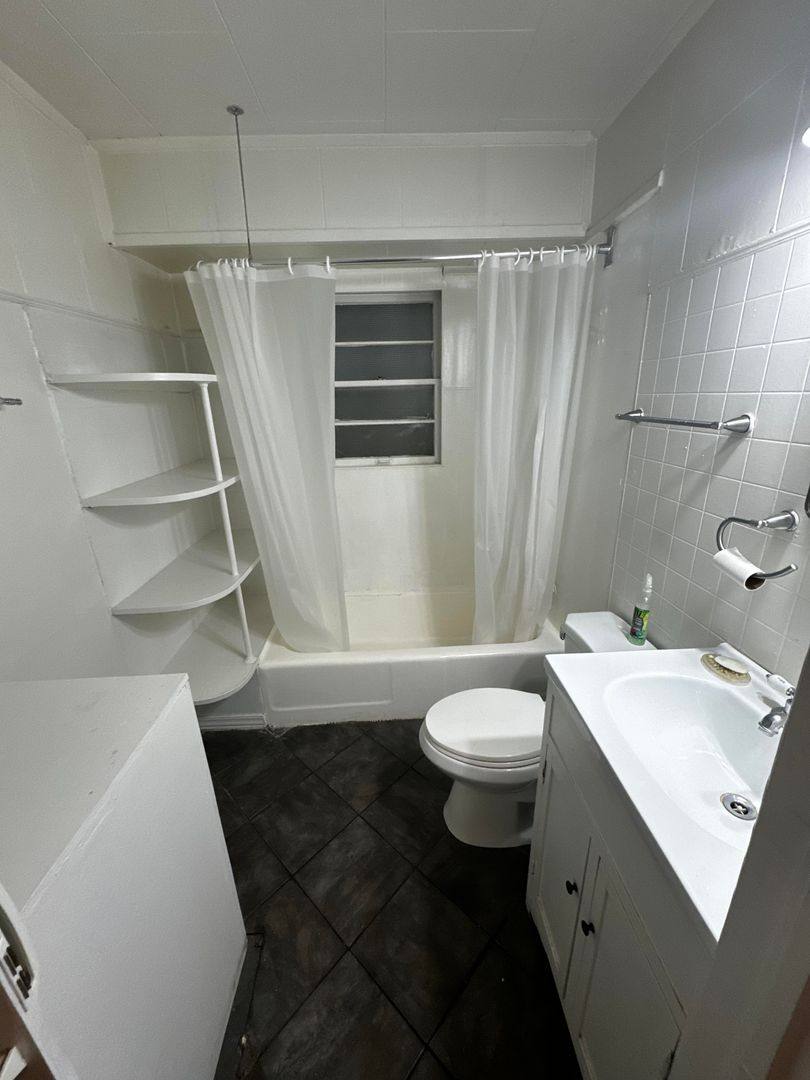 Apartment for rent at 1127 30th St S, Birmingham, AL 35205