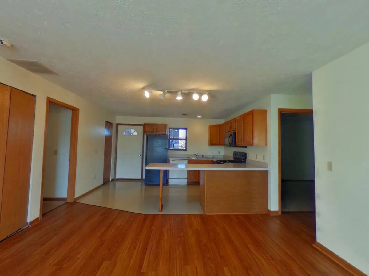 Apartment for rent at 710 N 7th St, Terre Haute, IN 47807