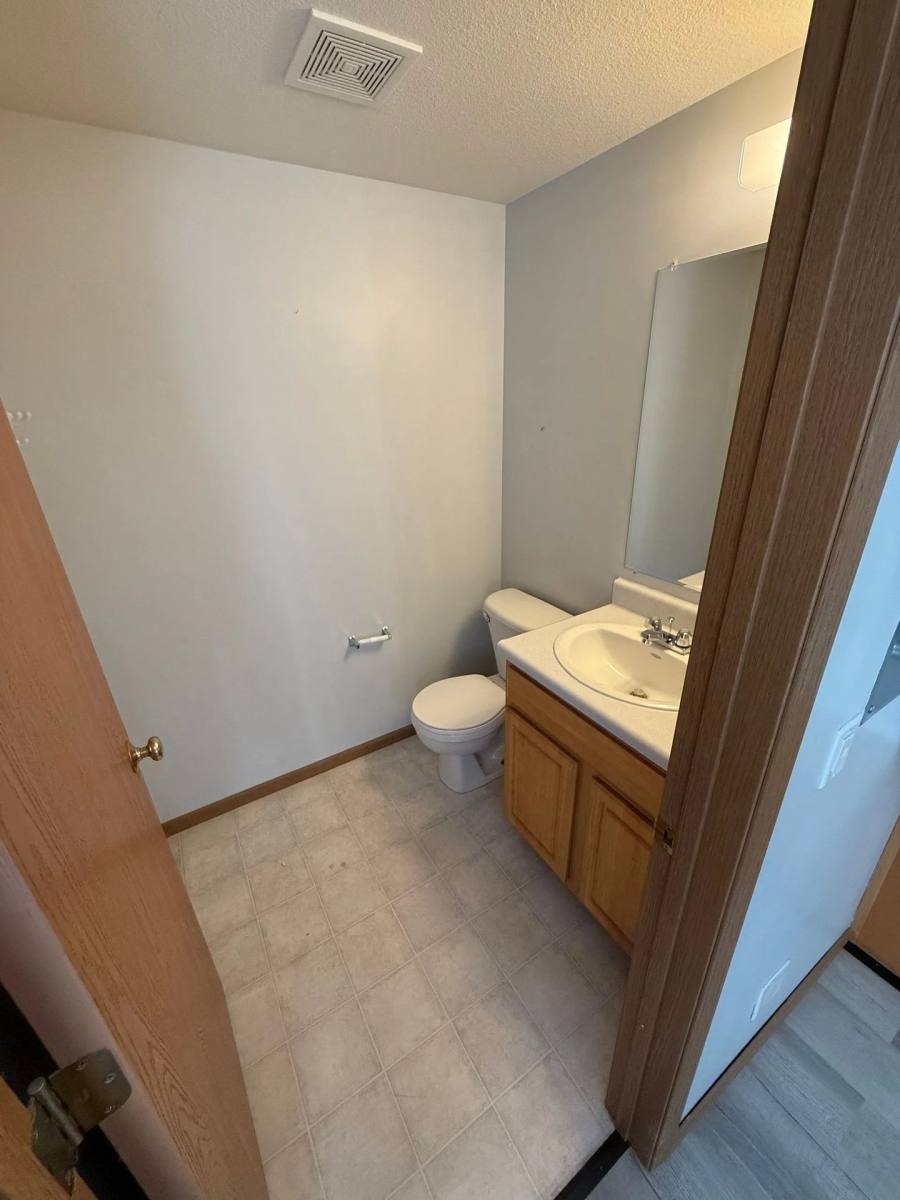 Apartment for rent at 830 N 6th 1 2 St, Terre Haute, IN 47807