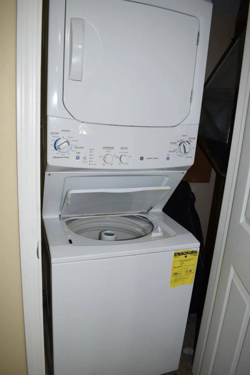 Apartment for rent at 625 Elm St, Terre Haute, IN 47807