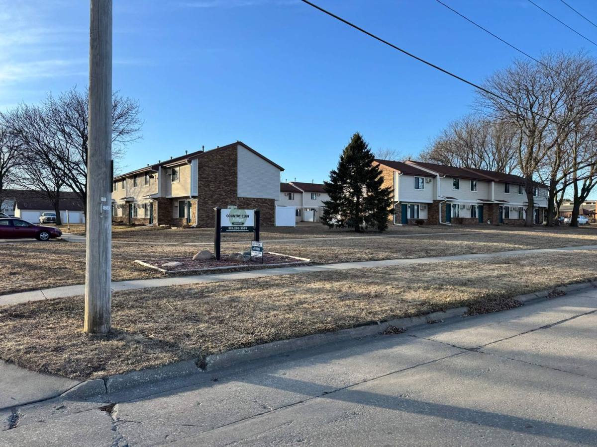Apartment for rent at 1221 S Linn St, Boone, IA 50036