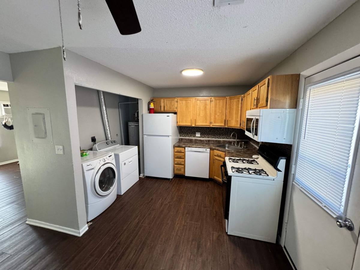 Apartment for rent at 1221 S Linn St, Boone, IA 50036
