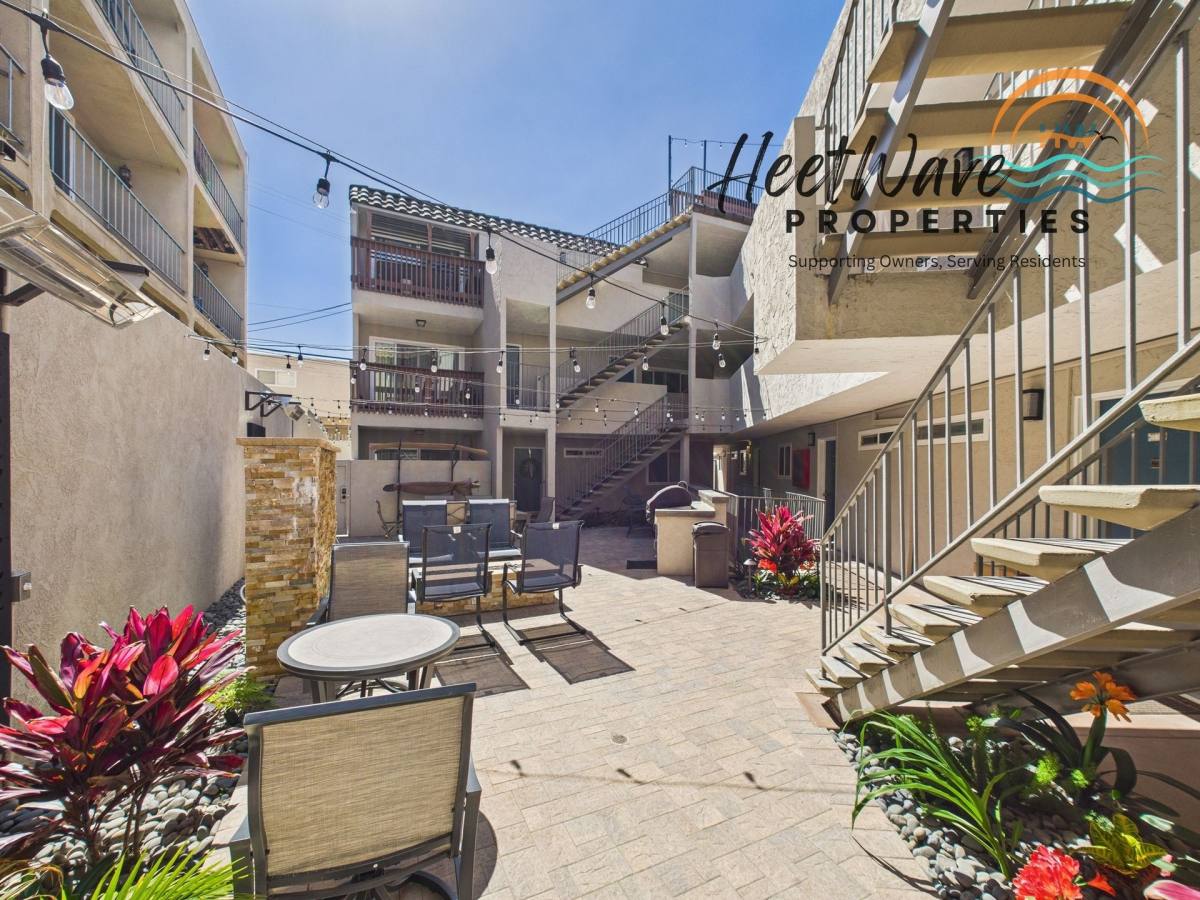 Apartment for rent at 4517 W Point Loma Blvd, San Diego, CA 92107