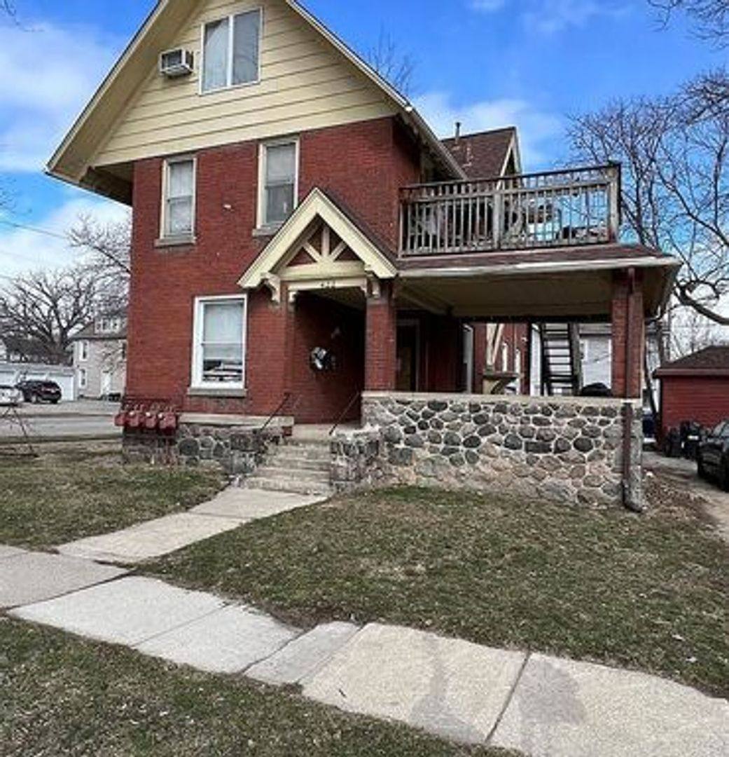 Apartment for rent at 422 Pearl St, Ypsilanti, MI 48197