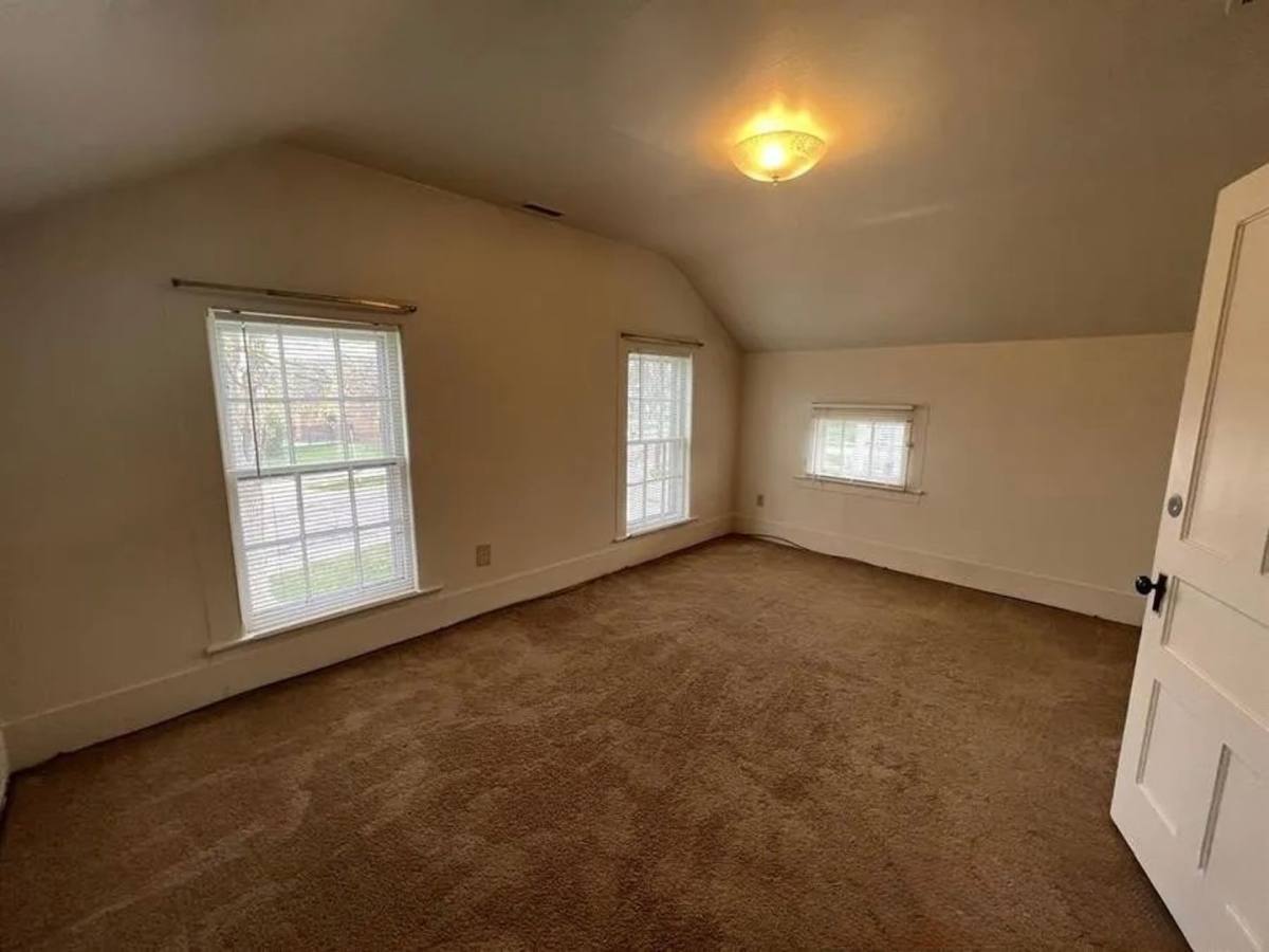Apartment for rent at 501 W Forest Ave, Ypsilanti, MI 48197