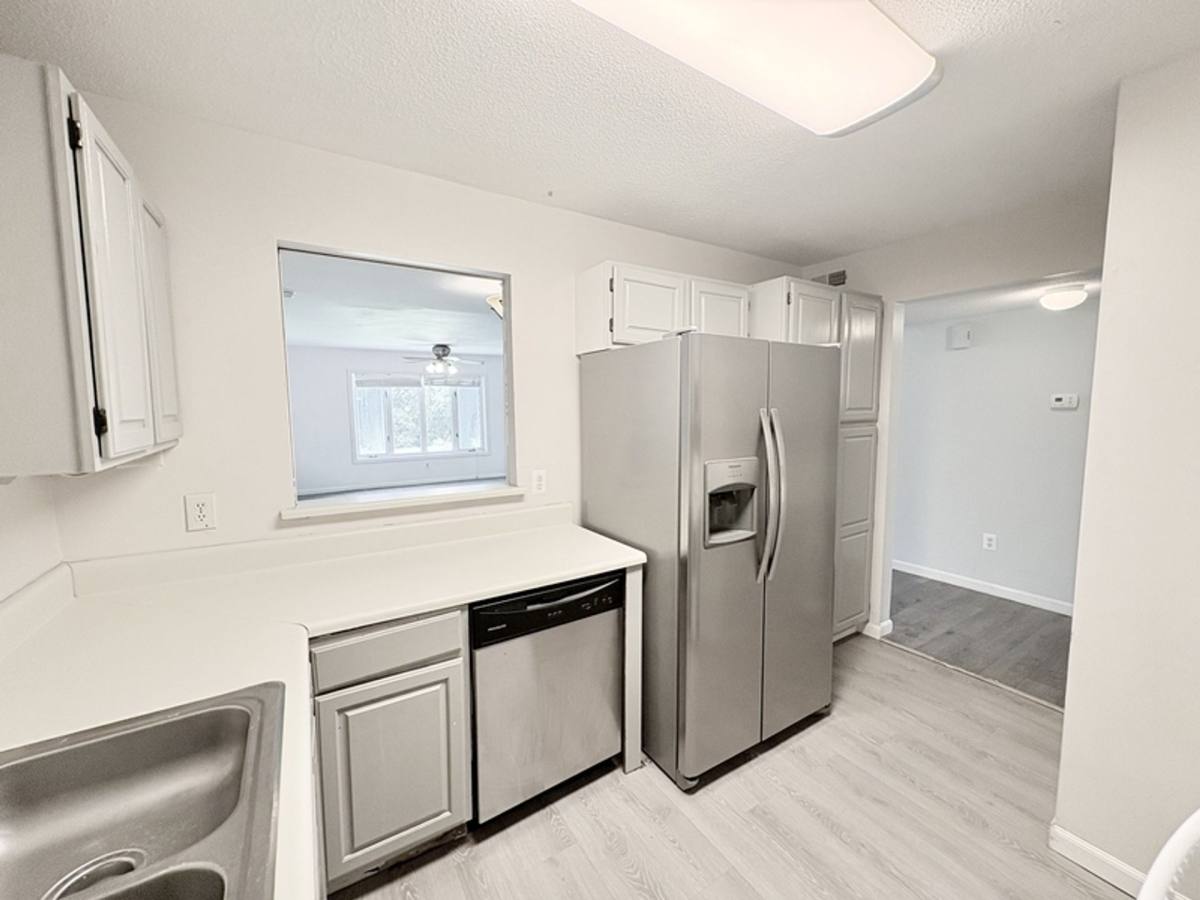 Apartment for rent at 103 Northlake Dr, Anderson, SC 29625