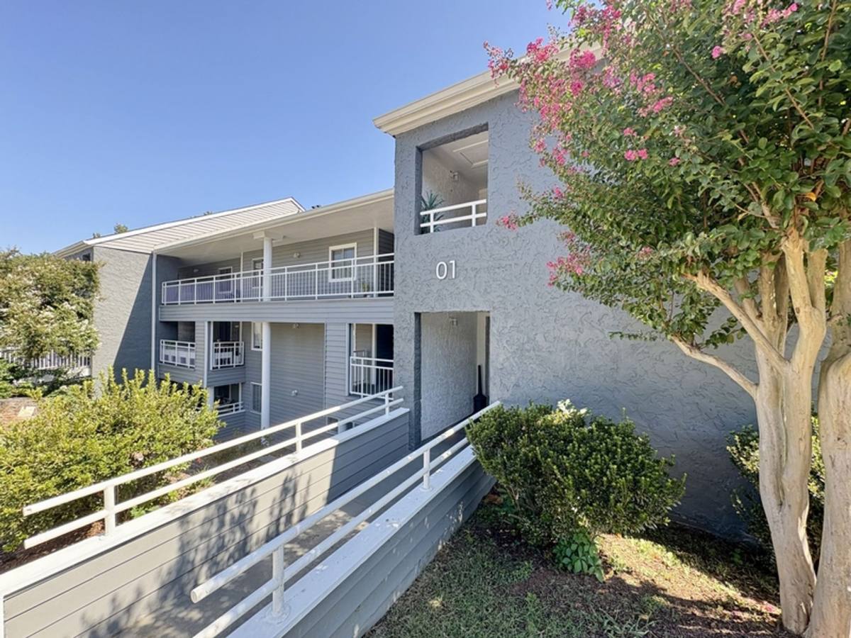 Apartment for rent at 103 Northlake Dr, Anderson, SC 29625
