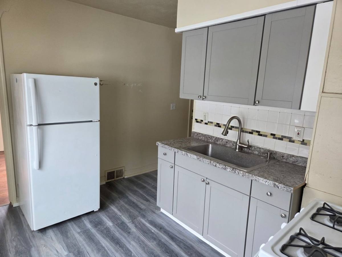 Apartment for rent at 1014-1016 Hawley Ave, Syracuse, NY 13203
