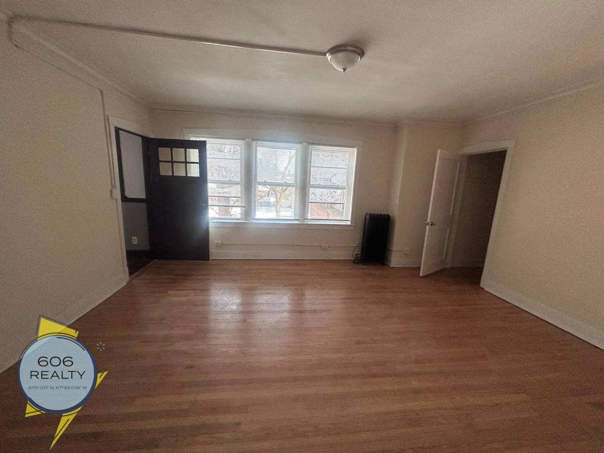 Apartment for rent at 98-106 Lincoln, Riverside, IL 60546
