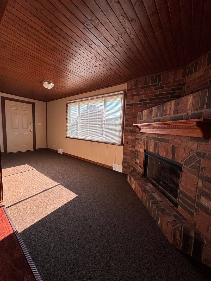 House for rent at 833 Lawrence, Girard, OH 44420