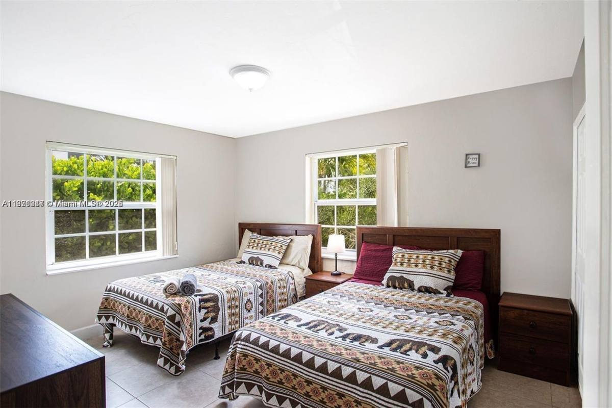 House for rent at 1531 Moffett St, Hollywood, FL 33020