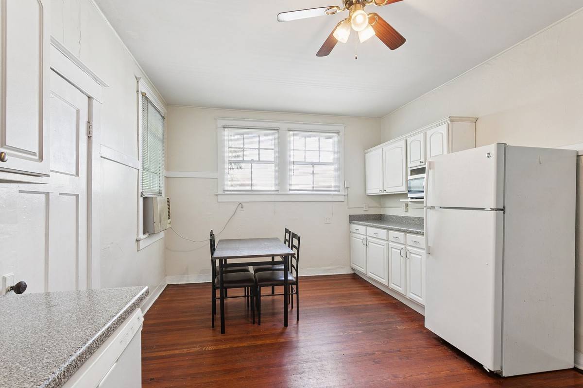 Apartment for rent at 2320-22-24 Nashville Ave, New Orleans, LA 70115