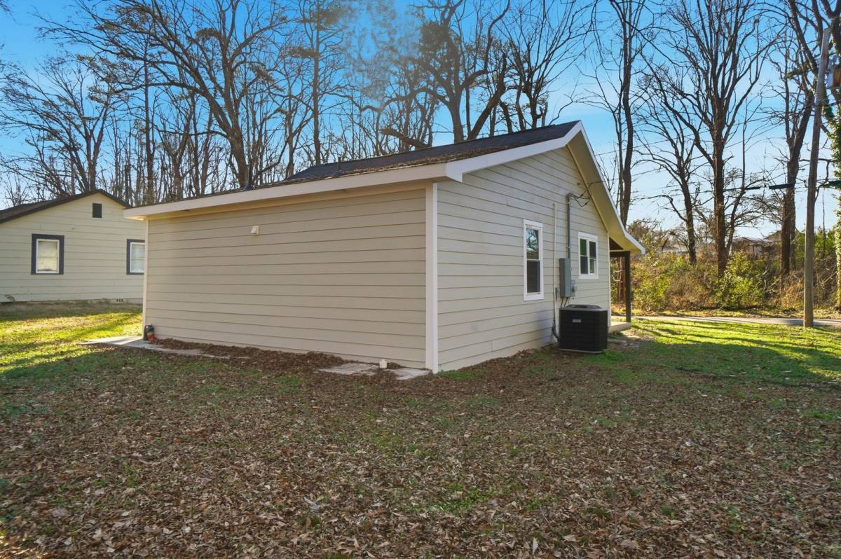 House for rent at 930 Bond Ave, Gastonia, NC 28052