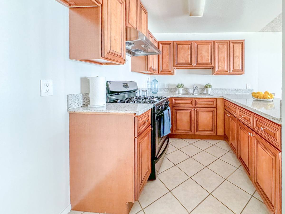 Apartment for rent at 215 S Occidental Blvd, Los Angeles, CA 90057