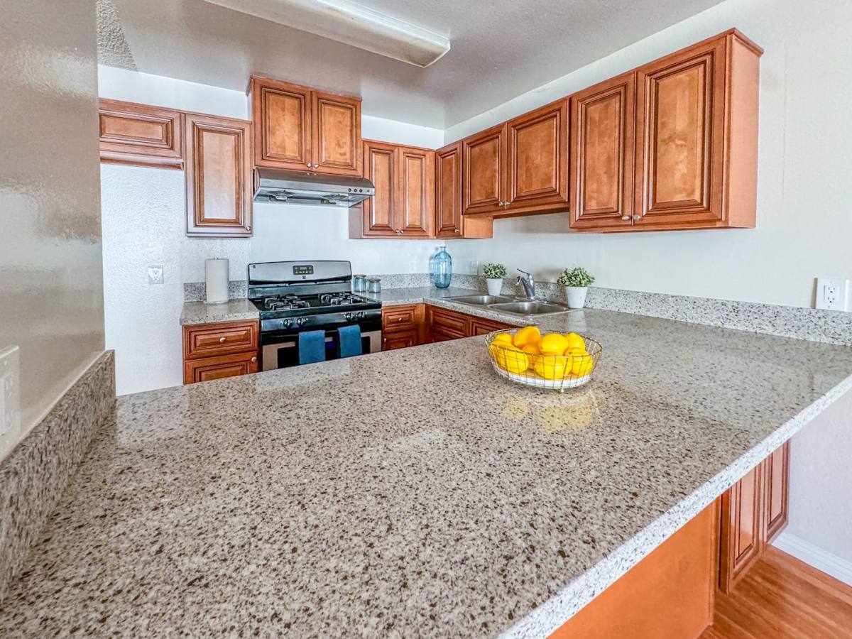 Apartment for rent at 215 S Occidental Blvd, Los Angeles, CA 90057