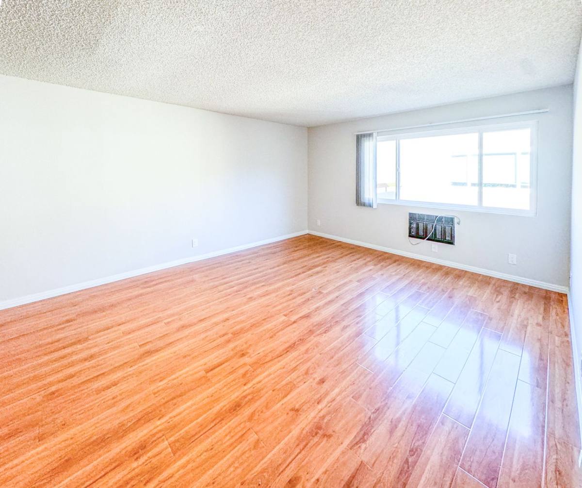 Apartment for rent at 215 S Occidental Blvd, Los Angeles, CA 90057