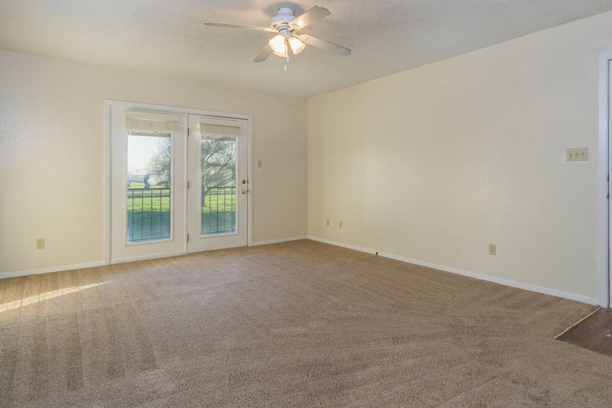 Apartment for rent at 1400 N Gate Rd, Bossier City, LA 71112