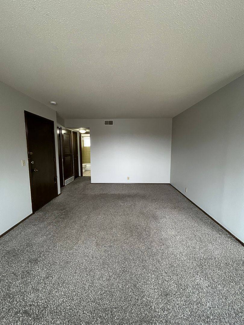 Apartment for rent at 4625 N 56th St, Omaha, NE 68104
