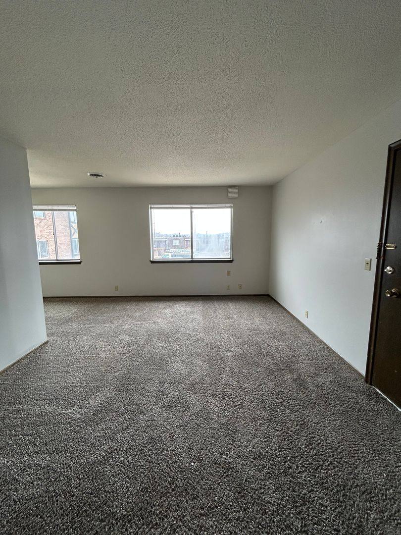 Apartment for rent at 4625 N 56th St, Omaha, NE 68104