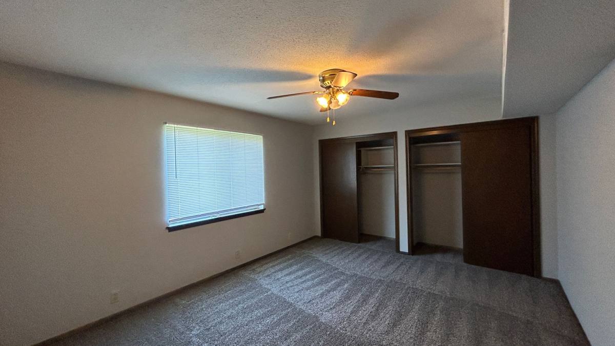 Apartment for rent at 4625 N 56th St, Omaha, NE 68104