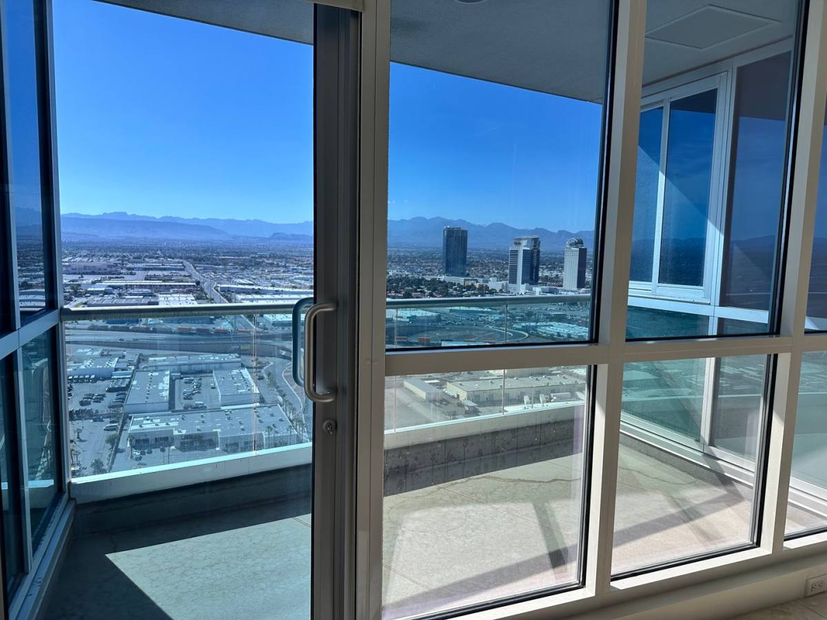 Apartment for rent at 4525 Dean Martin Dr #3108, Las Vegas, NV 89103