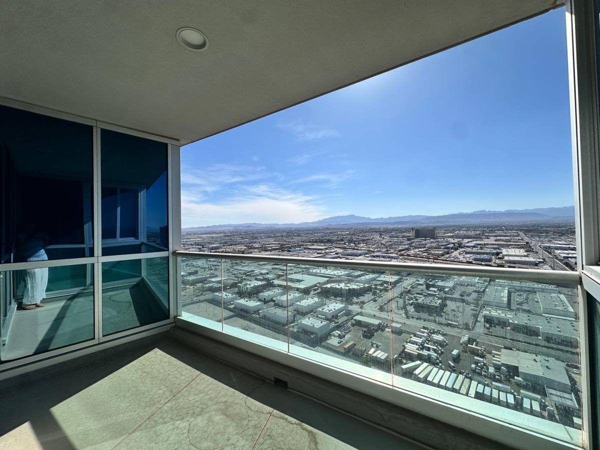 Apartment for rent at 4525 Dean Martin Dr #3108, Las Vegas, NV 89103