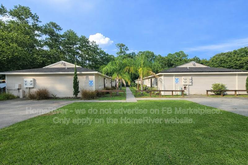 Apartment for rent at 4177 Lorenzo Court, Jacksonville, FL 32208