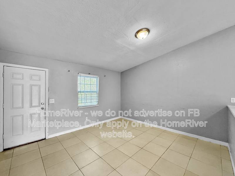 Apartment for rent at 4177 Lorenzo Court, Jacksonville, FL 32208