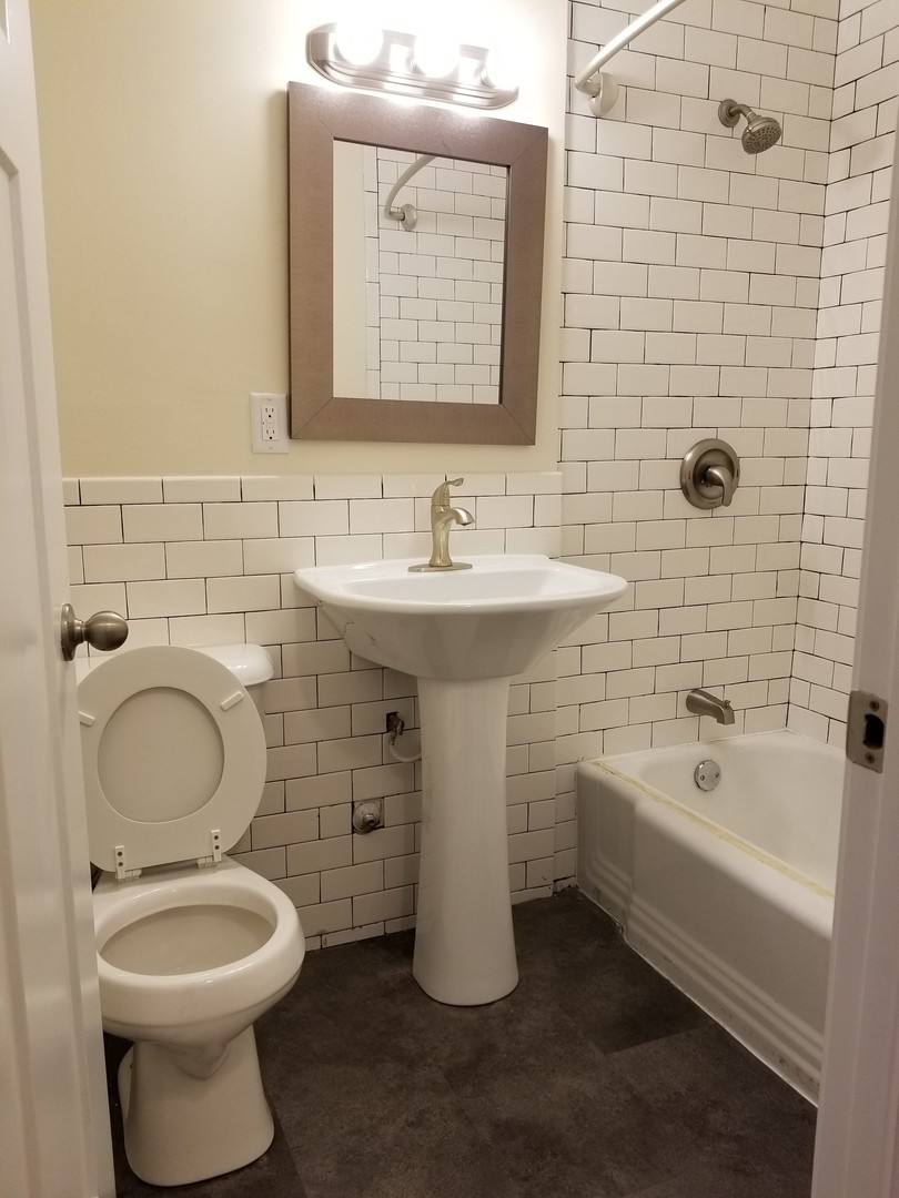 Apartment for rent at 1441 N Franklin Place, Milwaukee, WI 53202
