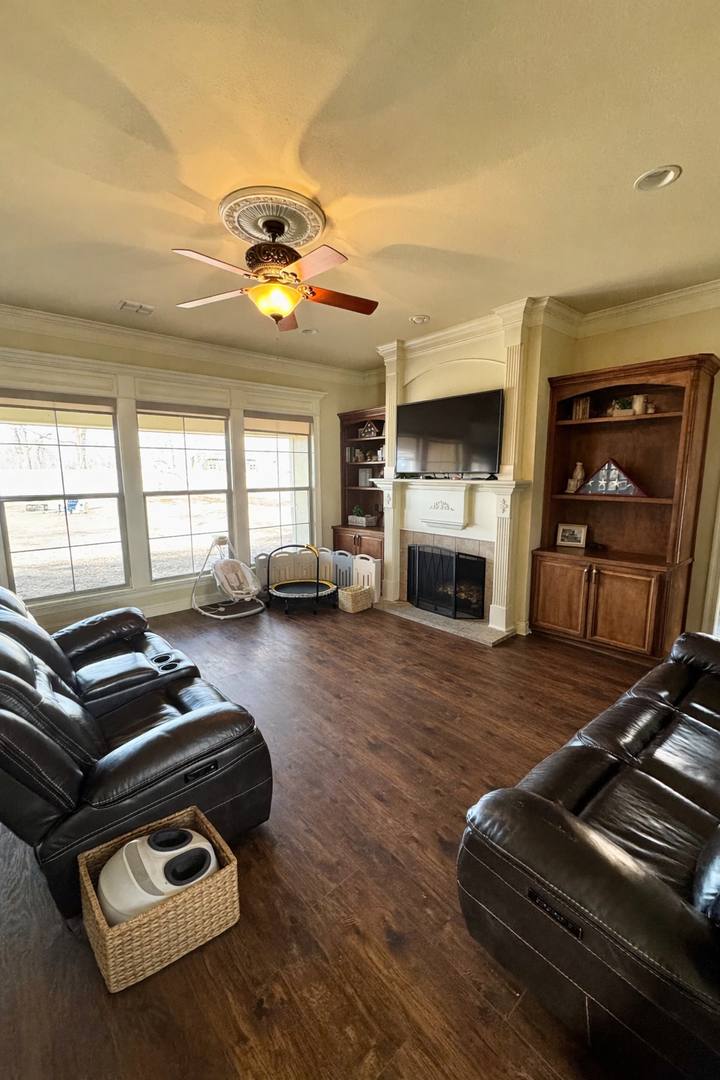 House for rent at 1005 Fawn Hollow, Bossier City, LA 71111