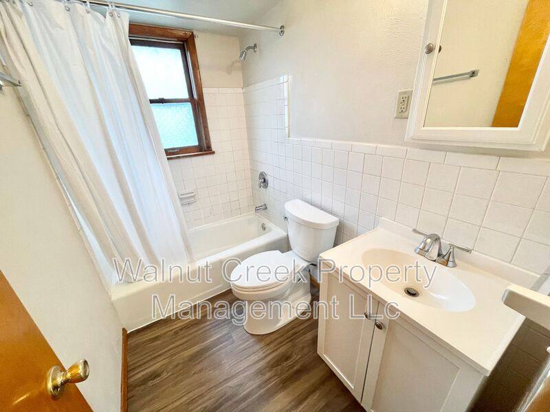 Apartment for rent at 780 Oberlin-Elyria Rd #A 4, Elyria, OH 44035