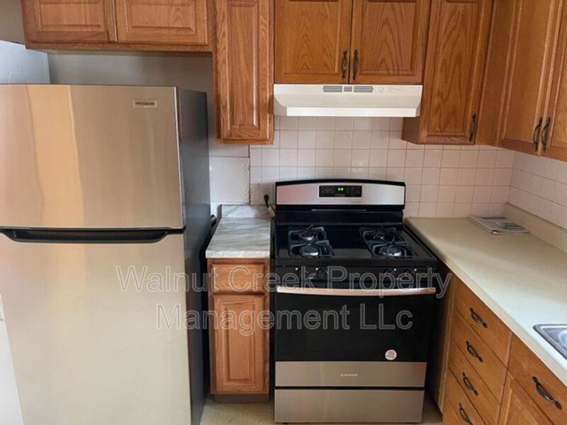 Apartment for rent at 780 Oberlin-Elyria Rd #A 4, Elyria, OH 44035
