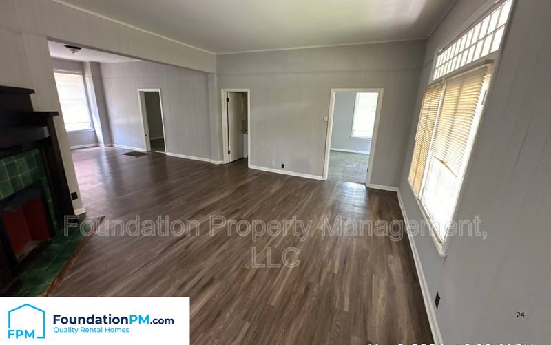 House for rent at 5786 Woodlawn St, Memphis, TN 38134