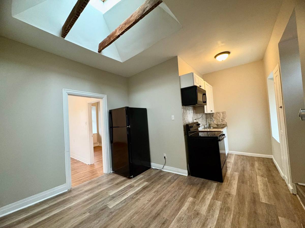 Apartment for rent at 222 S 8th St, Lebanon, PA 17042
