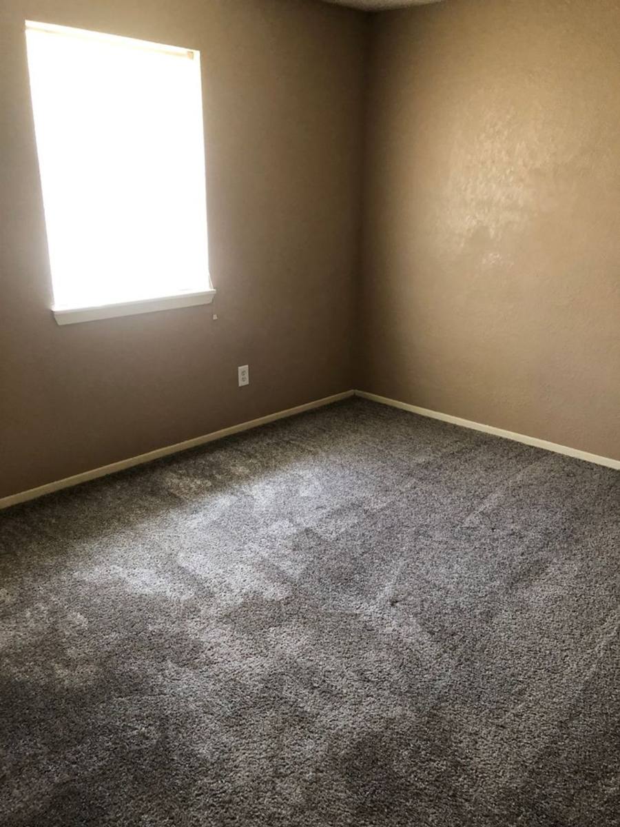 Apartment for rent at 701 Oakhaven Rd, Pleasanton, TX 78064