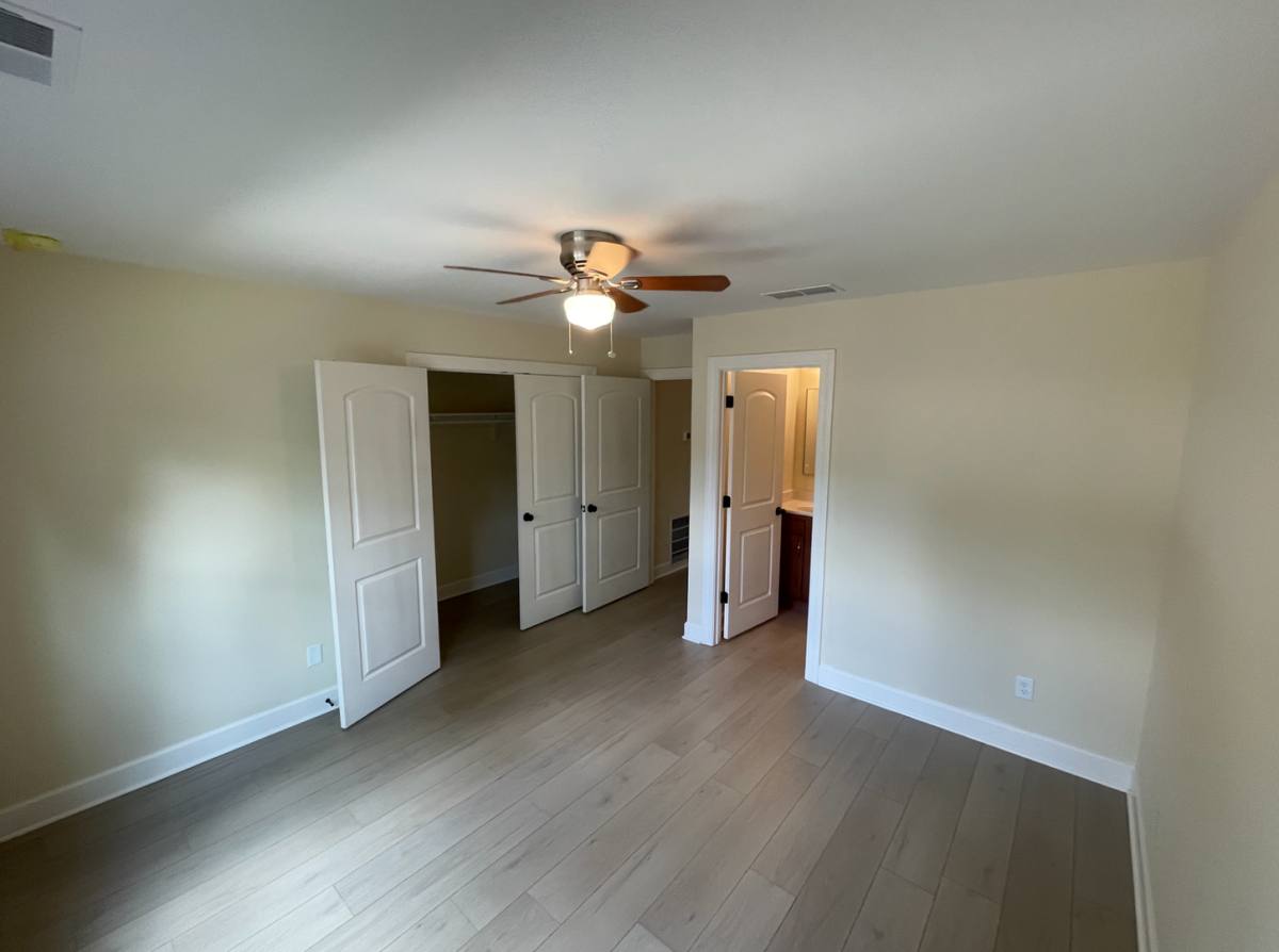 Apartment for rent at 624 Golfview Dr, Lexington, KY 40504