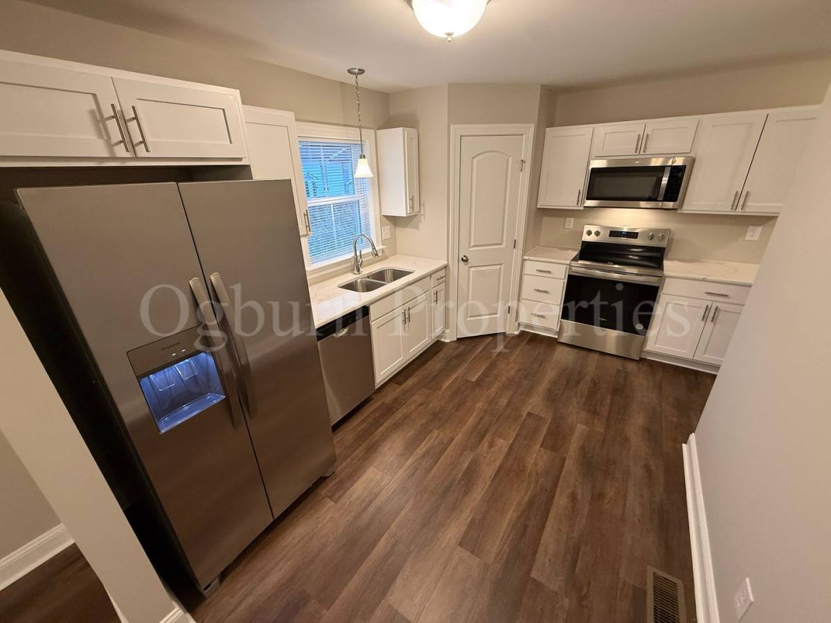 Apartment for rent at 500 N Dunleith Ave, Winston Salem, NC 27101