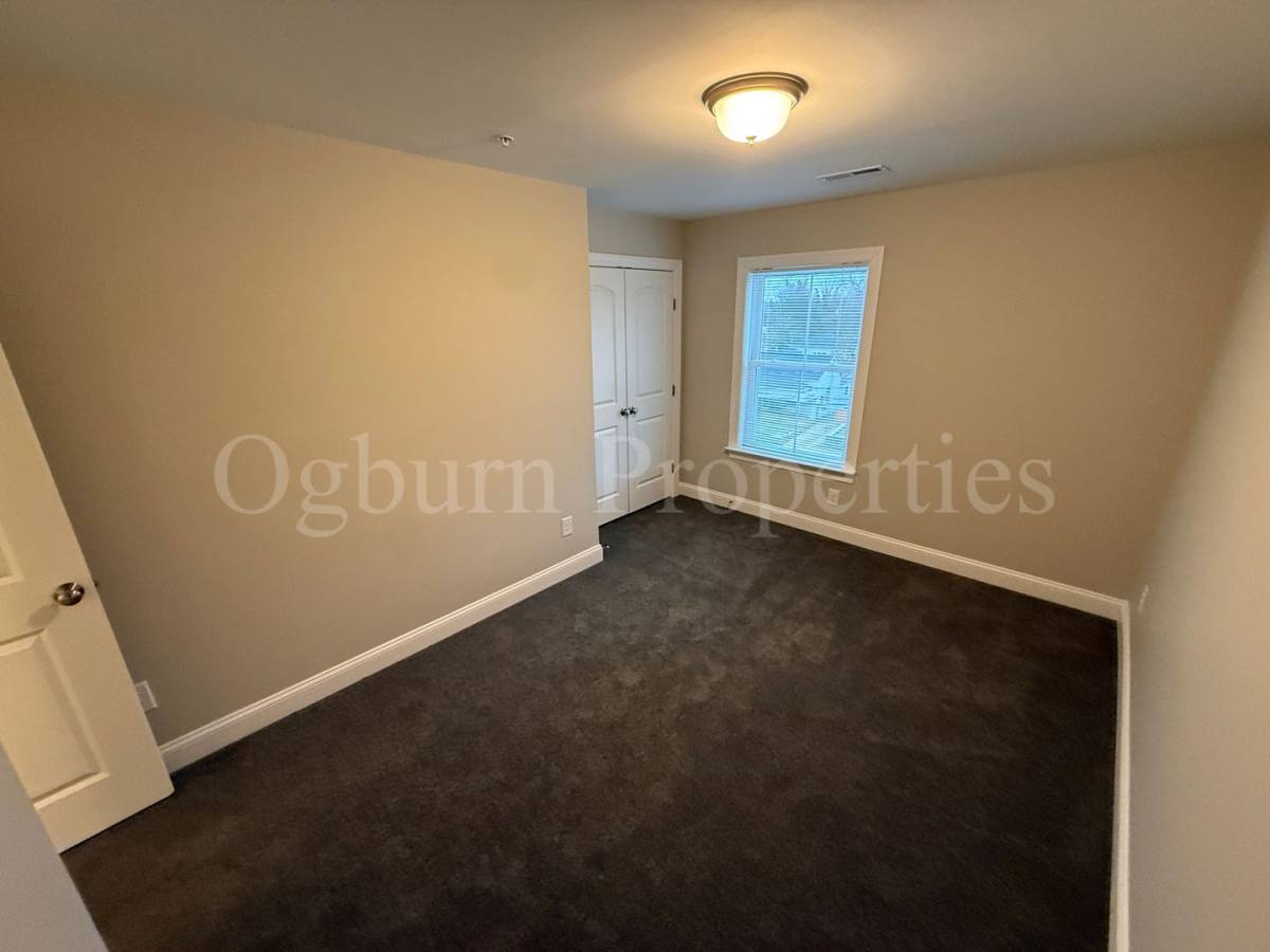 Apartment for rent at 500 N Dunleith Ave, Winston Salem, NC 27101