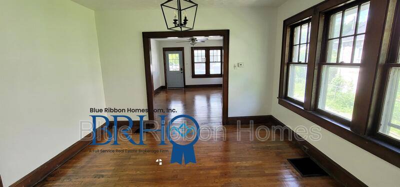 House for rent at 4118 Holston Dr, Knoxville, TN 37914