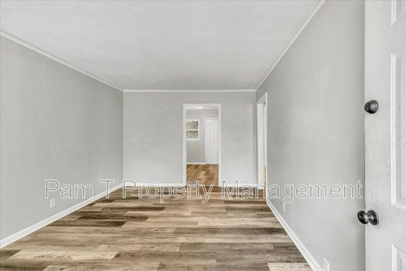 Apartment for rent at 217 W 73rd St, Savannah, GA 31405