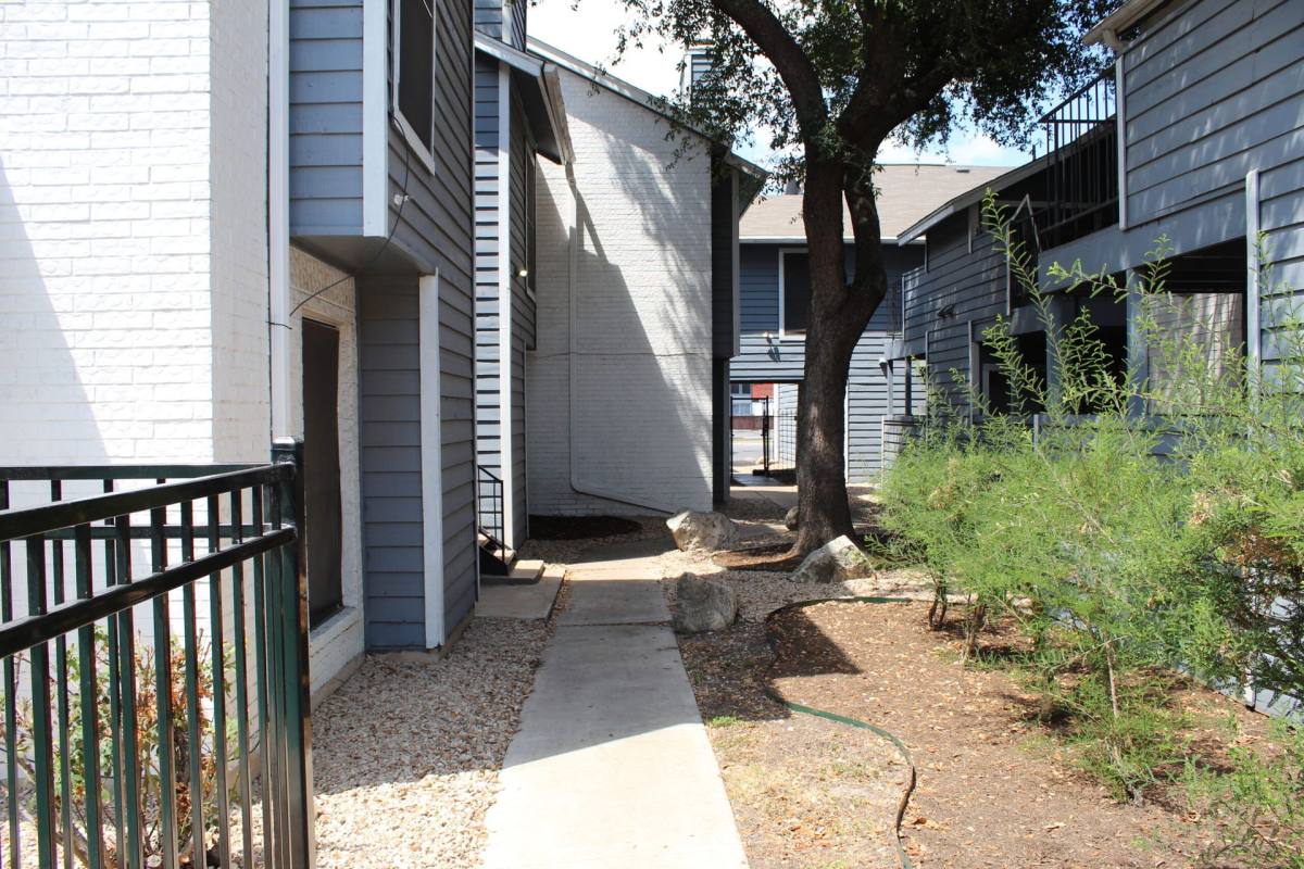 Apartment for rent at 9209 Northgate Blvd, Austin, TX 78758