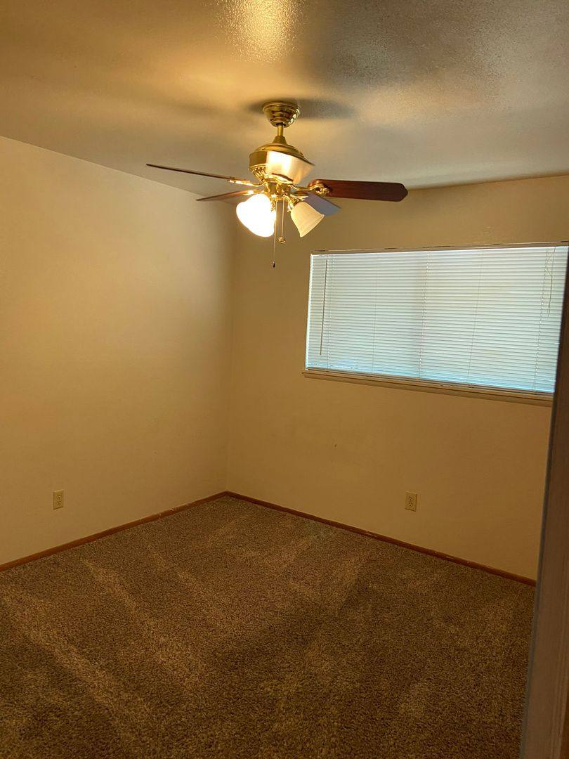 Apartment for rent at 735 W 6th St, Chico, CA 95928