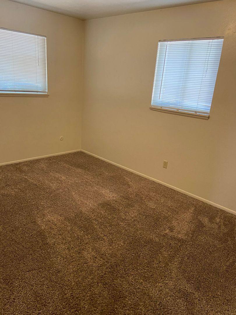 Apartment for rent at 735 W 6th St, Chico, CA 95928