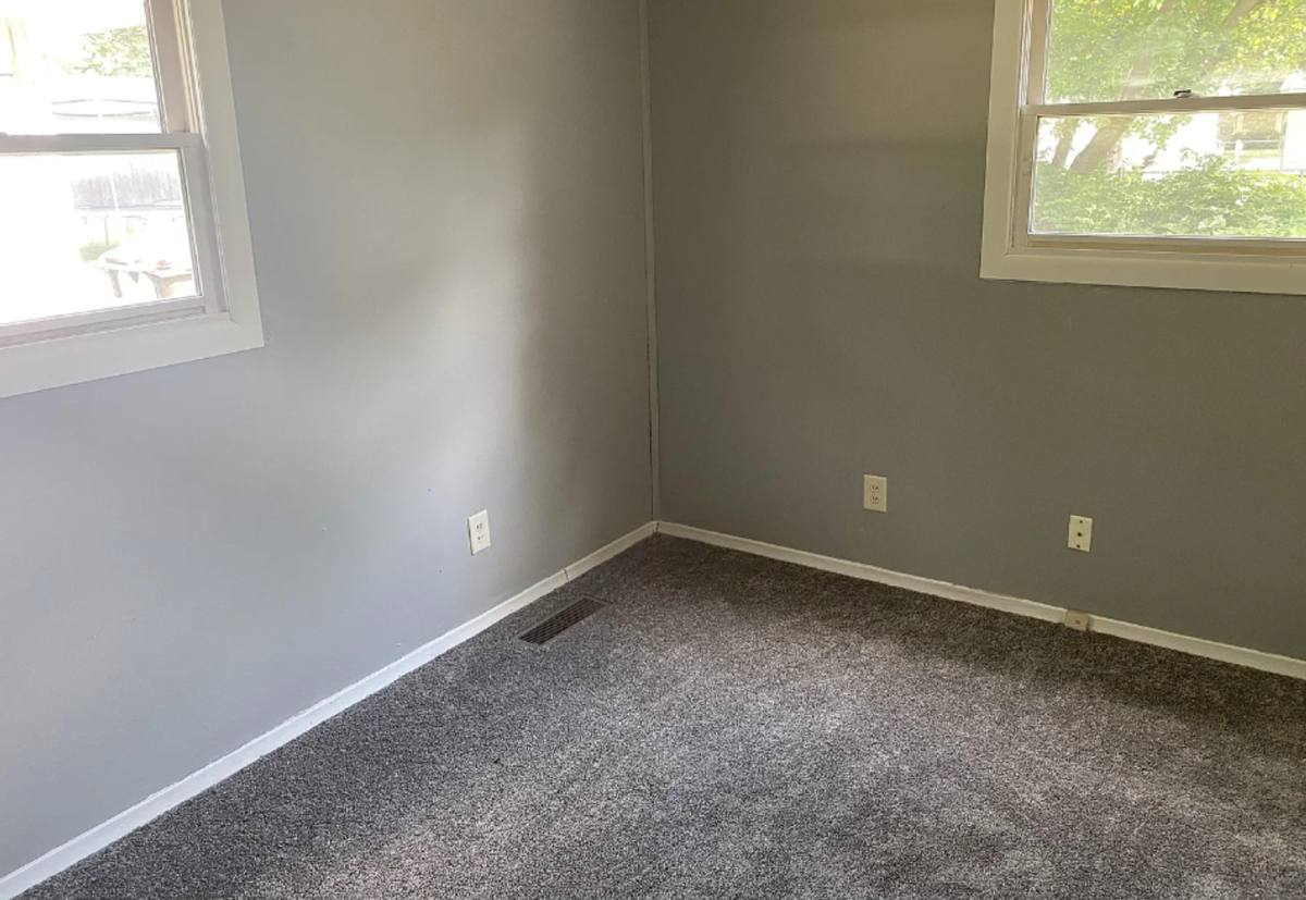 House for rent at 2013 Greendale, Champaign, IL 61821