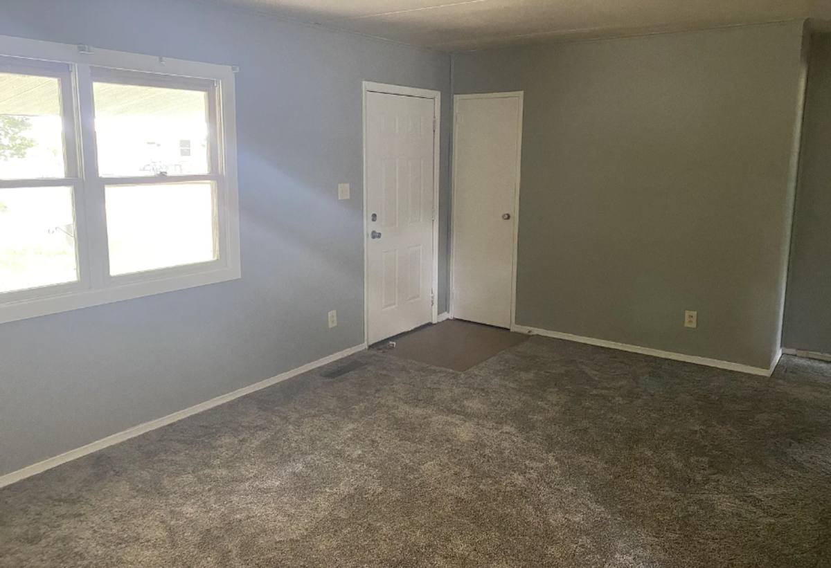 House for rent at 2013 Greendale, Champaign, IL 61821